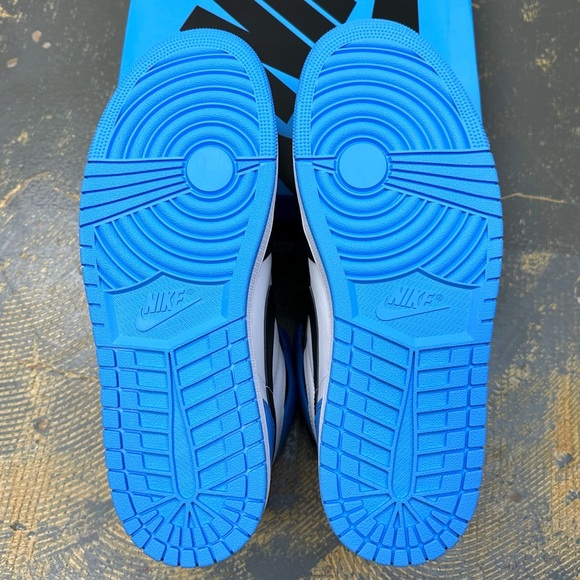 Nike Air Jordan 1 High Retro UNC Toe 11 DZ5485-400 1985 University Blue - Picture 7 of 11